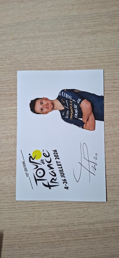 Tom Pidcock Tour 2026 # Foto met handtekening (print), Verzamelen, Sportartikelen en Voetbal, Verzenden, Nieuw, Overige typen