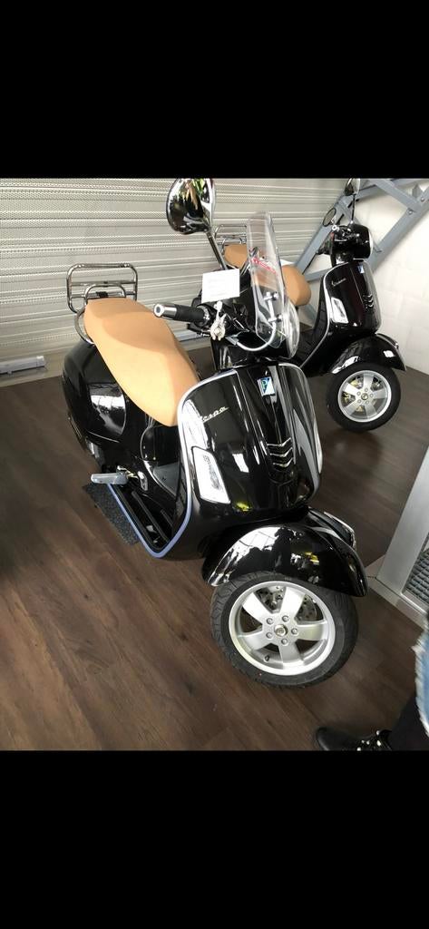 Vespa primavera 125cc, Ophalen, Zo goed als nieuw