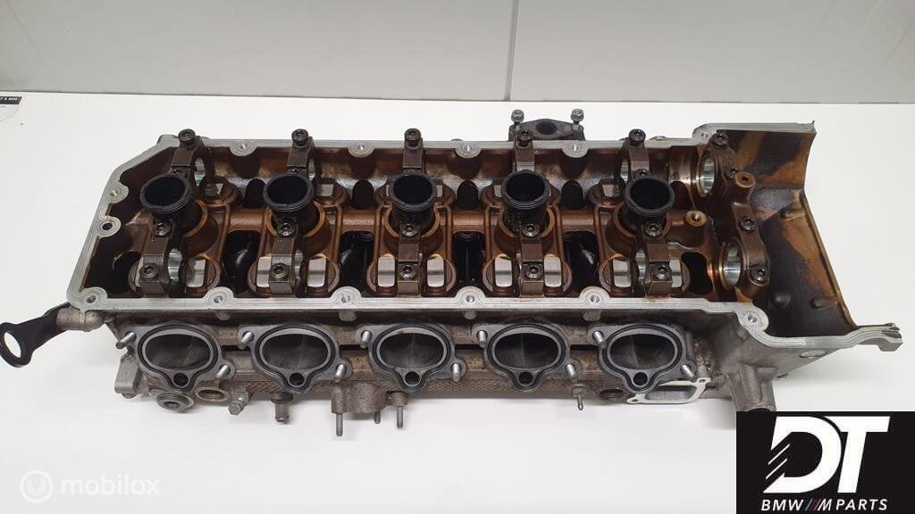 Cilinderkop cil. 6-10 BMW M5 E60 S85 V10 S85B50 11127833881, Enlèvement ou Envoi, Utilisé, BMW, BMW