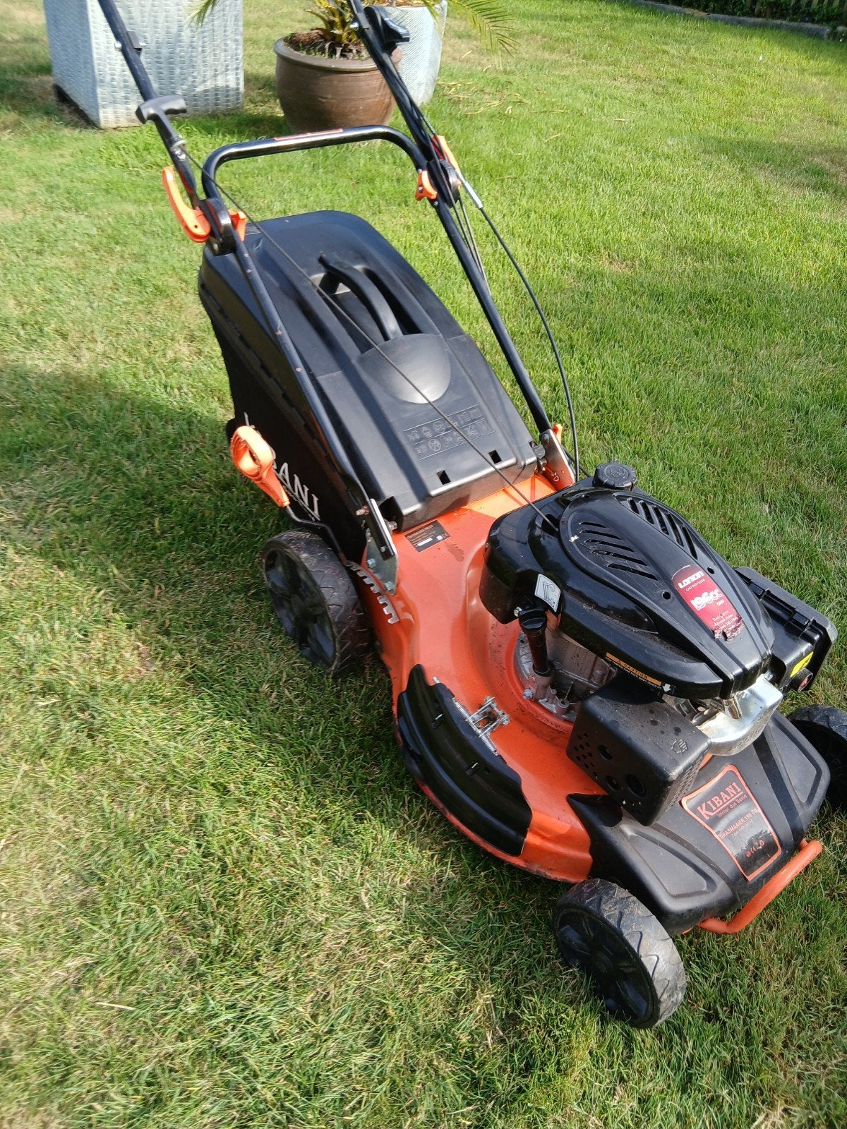 Grasmachine, Ophalen