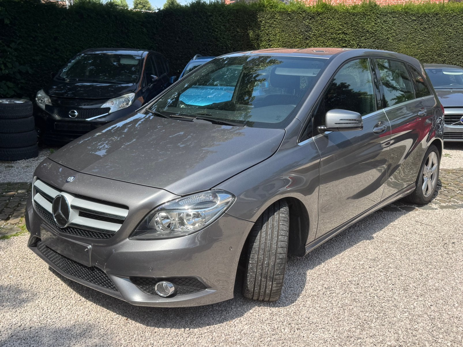 Mercedes B180 benzine - AUTOMAAT*33000KM*GARANTIE!, Argent ou Gris, Euro 6, Entreprise, https://public.car-pass.be/vhr/7d4161e9-c3f9-4c9a-8c58-4bf50efb1540