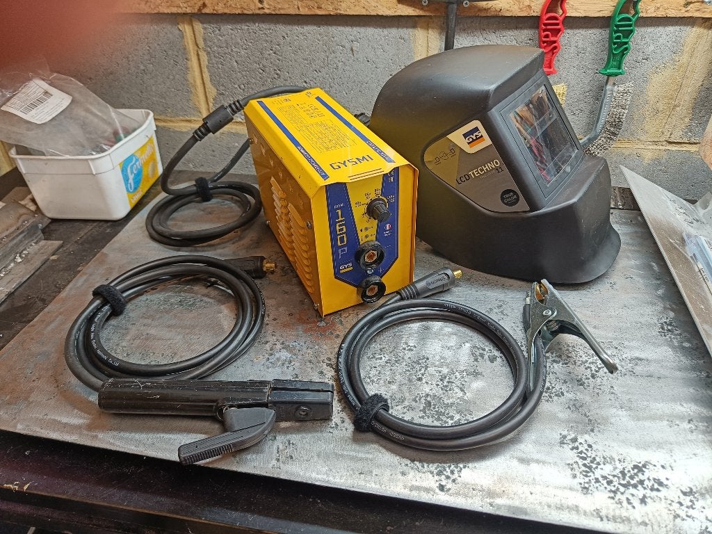 Poste à souder GYS 160P + masque automatique GYS, Doe-het-zelf en Bouw, Gereedschap | Lasapparaten, Gebruikt, Inverter, 150 tot 250 ampère