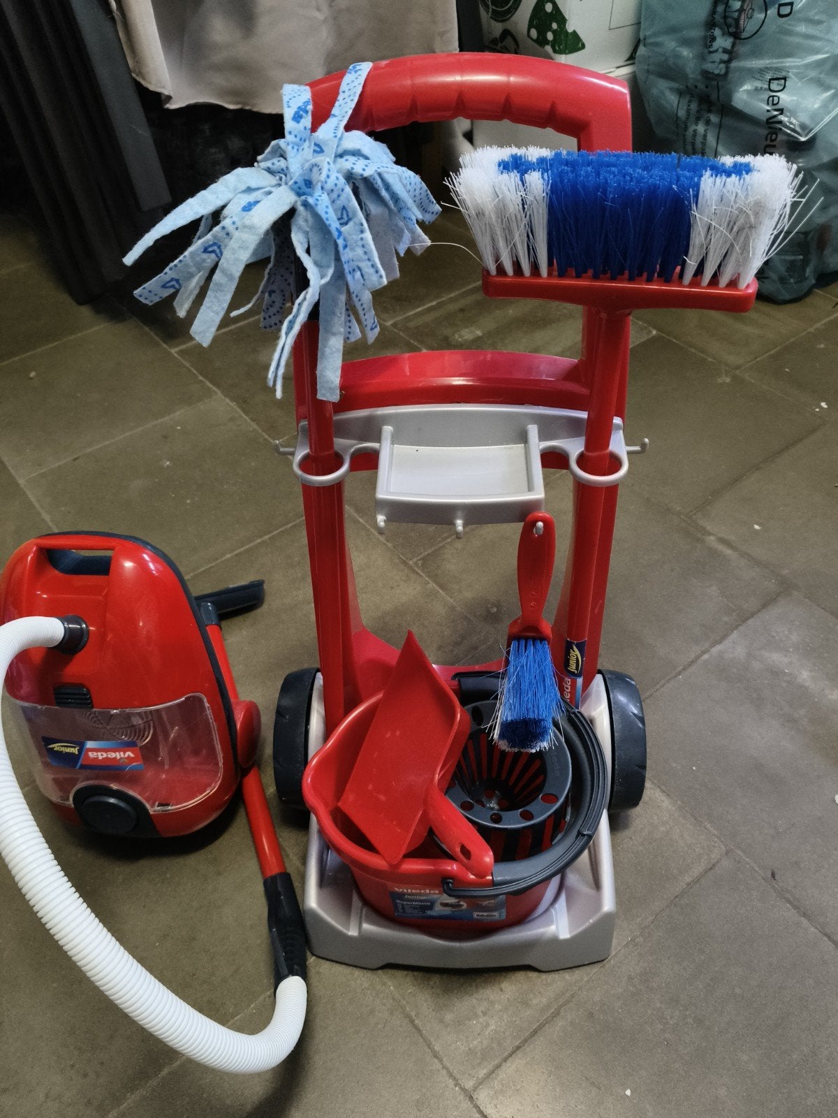 jouet pour enfant, Enlèvement