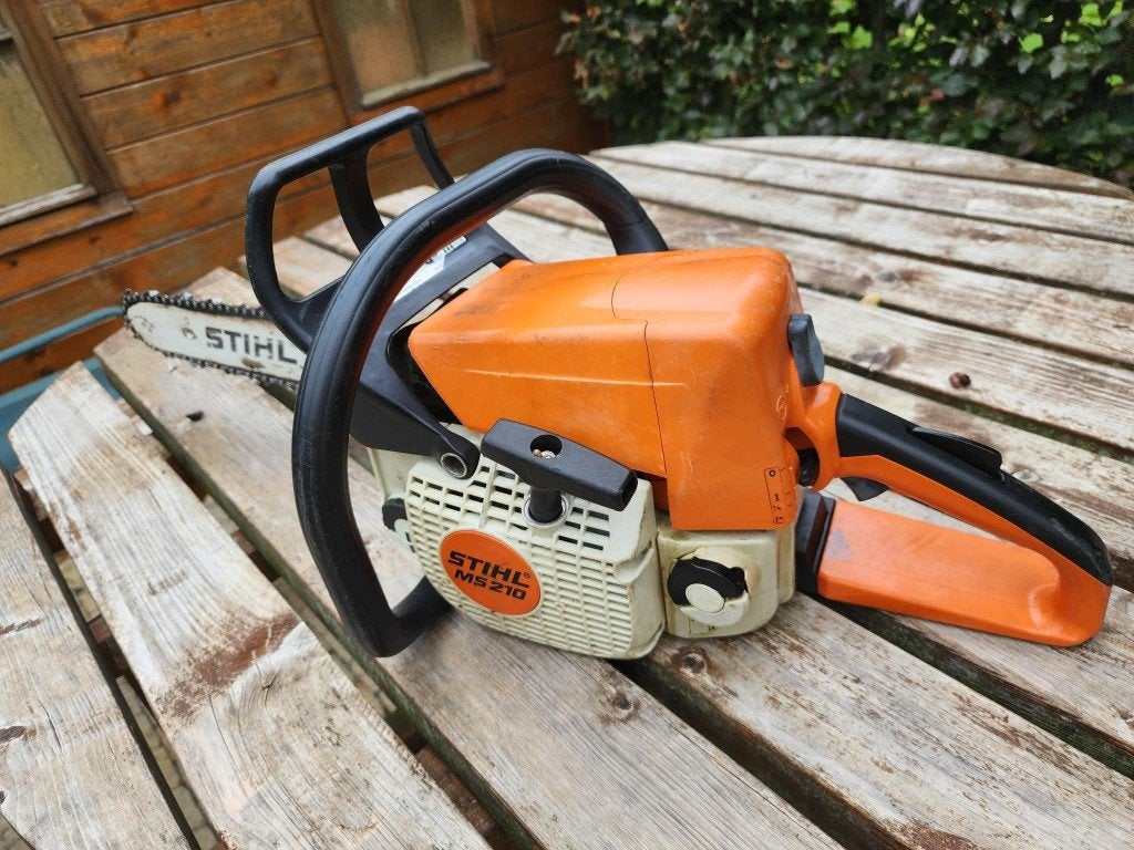 Stihl ms210 kettingzaag., Doe-het-zelf en Bouw, Gereedschap | Zaagmachines, Ophalen, Stihl, Gebruikt, Kettingzaag