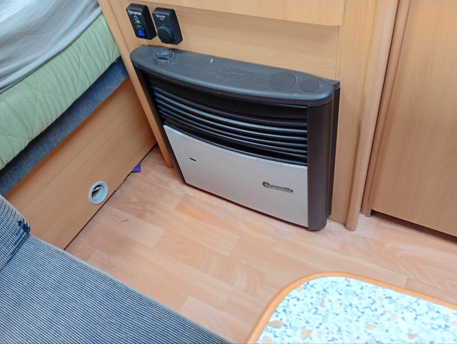 Dethleffs caravan, Caravans en Kamperen, Particulier, Dethleffs, Vast bed