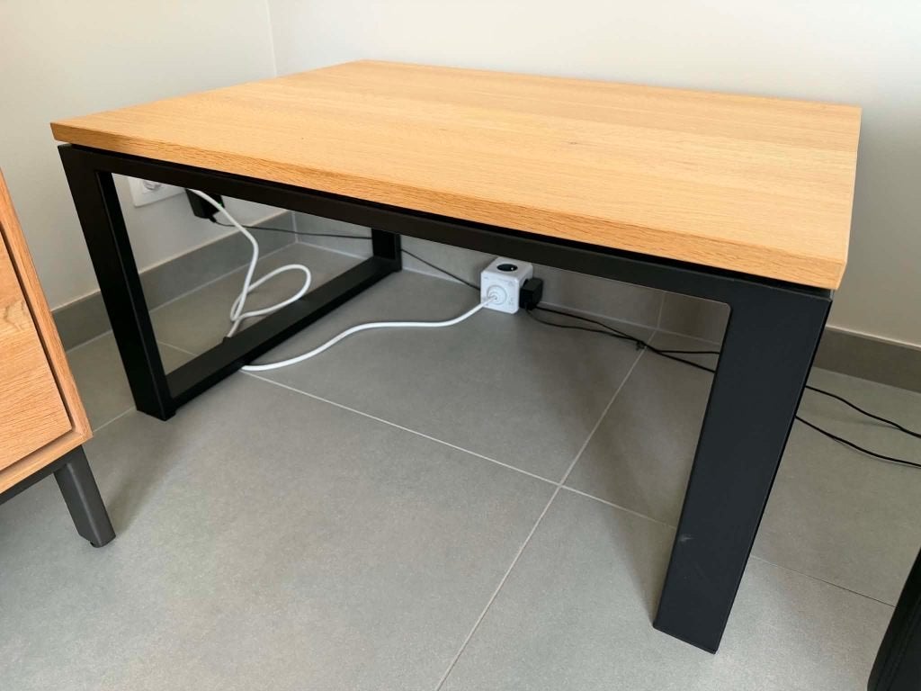 table basse en chêne avec structure thermolaquée, Maison & Meubles, Enlèvement, Comme neuf, Chêne