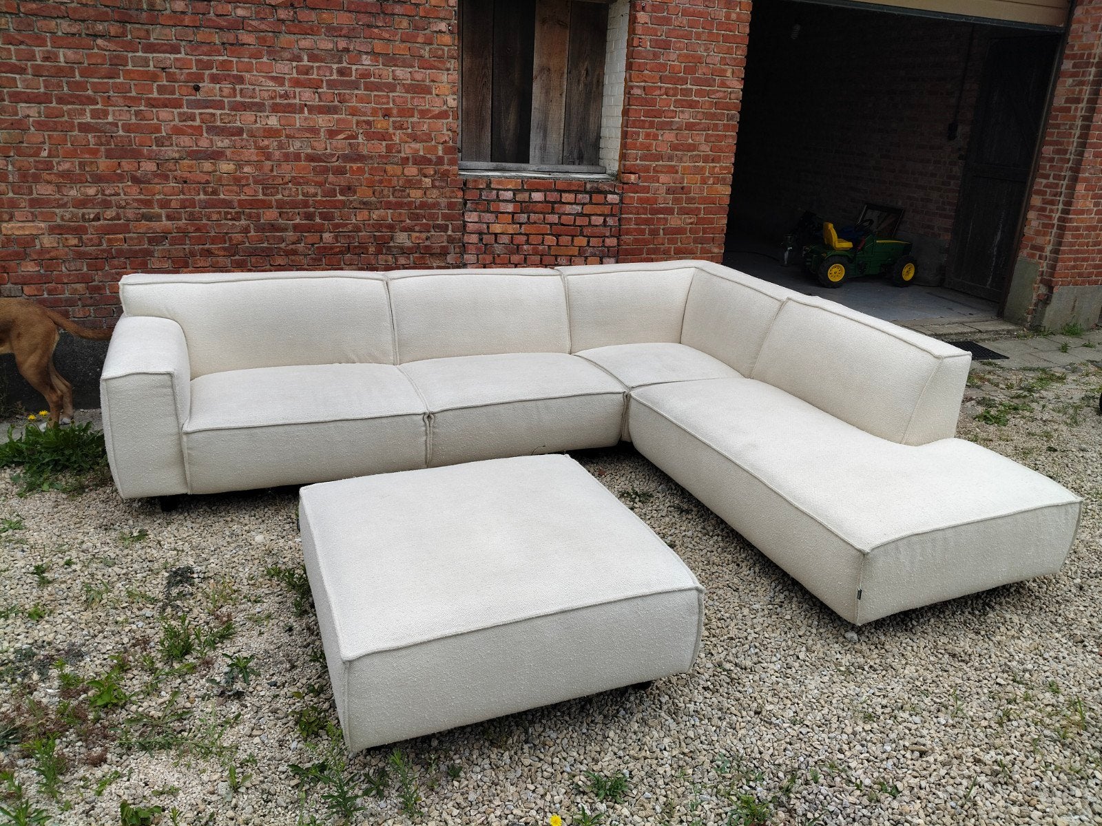 Furninova Vesta Modulaire Hoekbank + Poef – Beige, Huis en Inrichting, Ophalen, Stof
