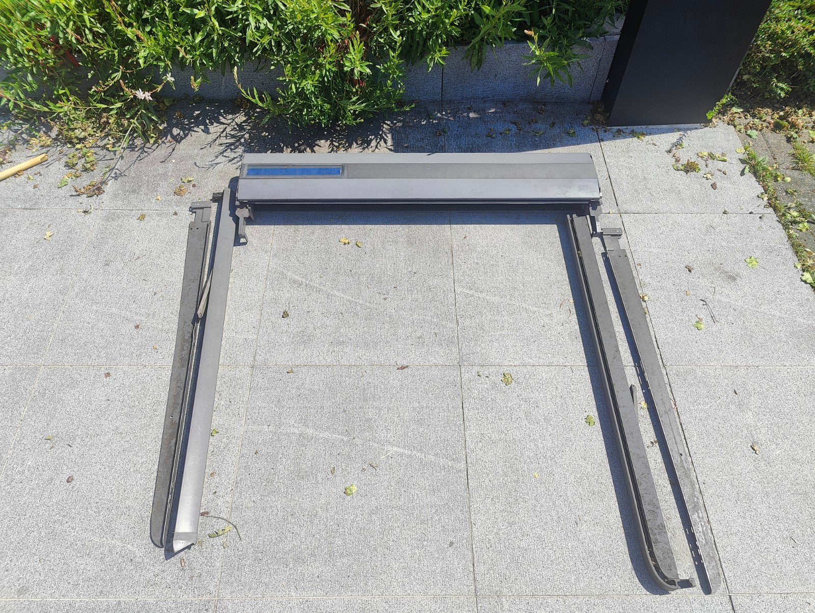 VELUX SSL Solar rolluik SK06, Ophalen