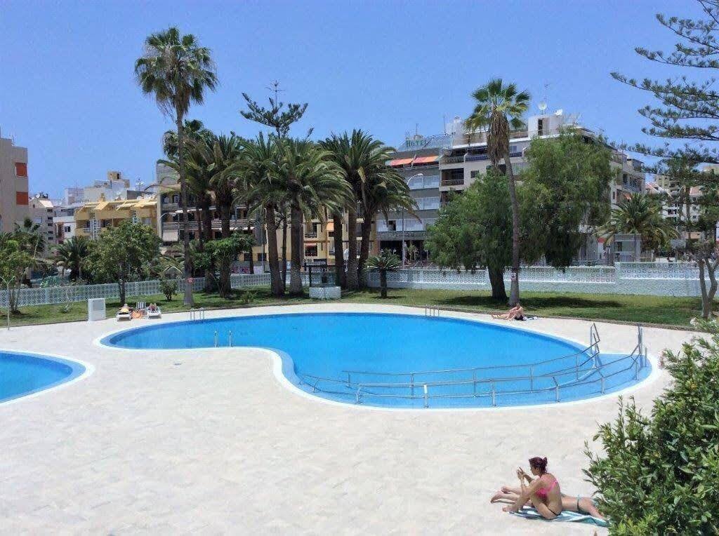 TENERIFE-LOS CRISTIANOS-MOOI 2 SLAAPK. APP.  4 PERSONEN, Canarische Eilanden, Dorp, Wasmachine, 2 slaapkamers