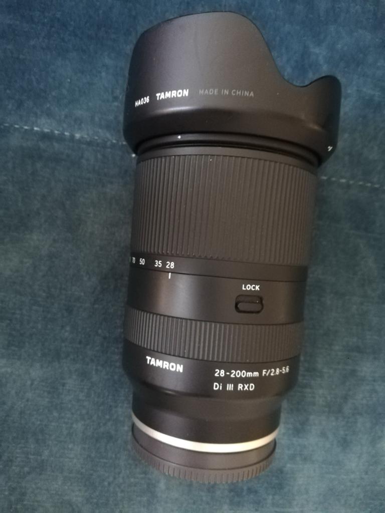 Tamron 28-200 mm F/2.8-5.6 Di III RXD Sony FE, comme neuf, TV, Hi-fi & Vidéo, Enlèvement ou Envoi, Comme neuf, Téléobjectif, Zoom