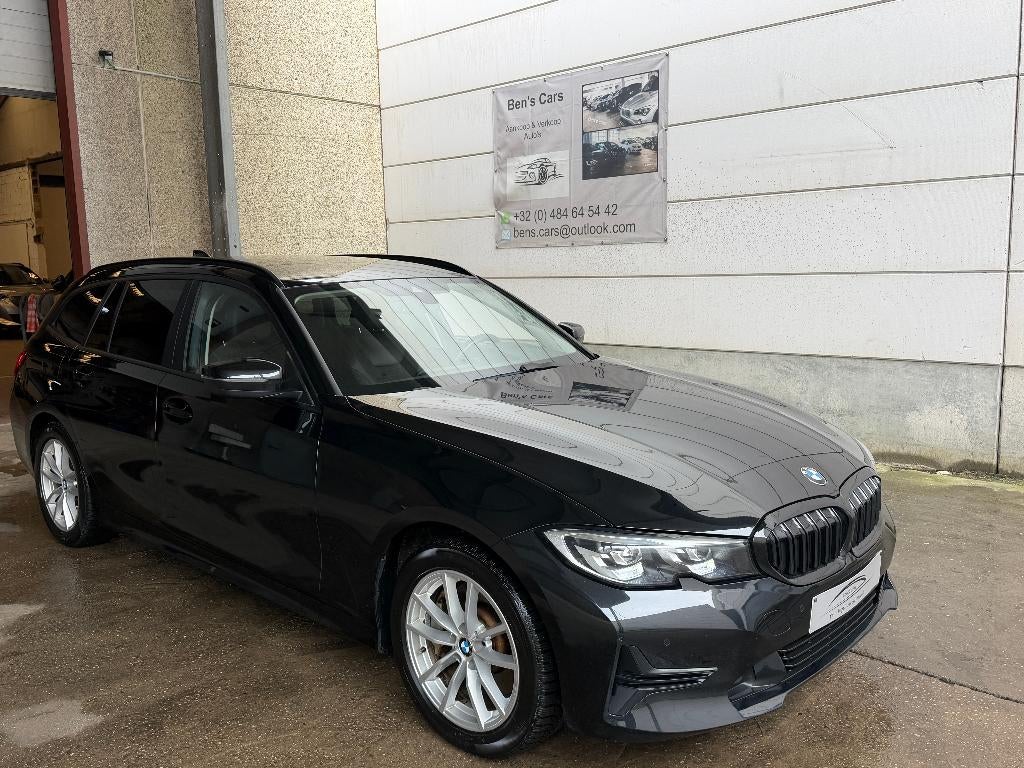 BMW 330e Touring PHEV M-PACK Automaat, Auto's, BMW, Automaat, 4 cilinders, Adaptive Cruise Control, Leder en Stof