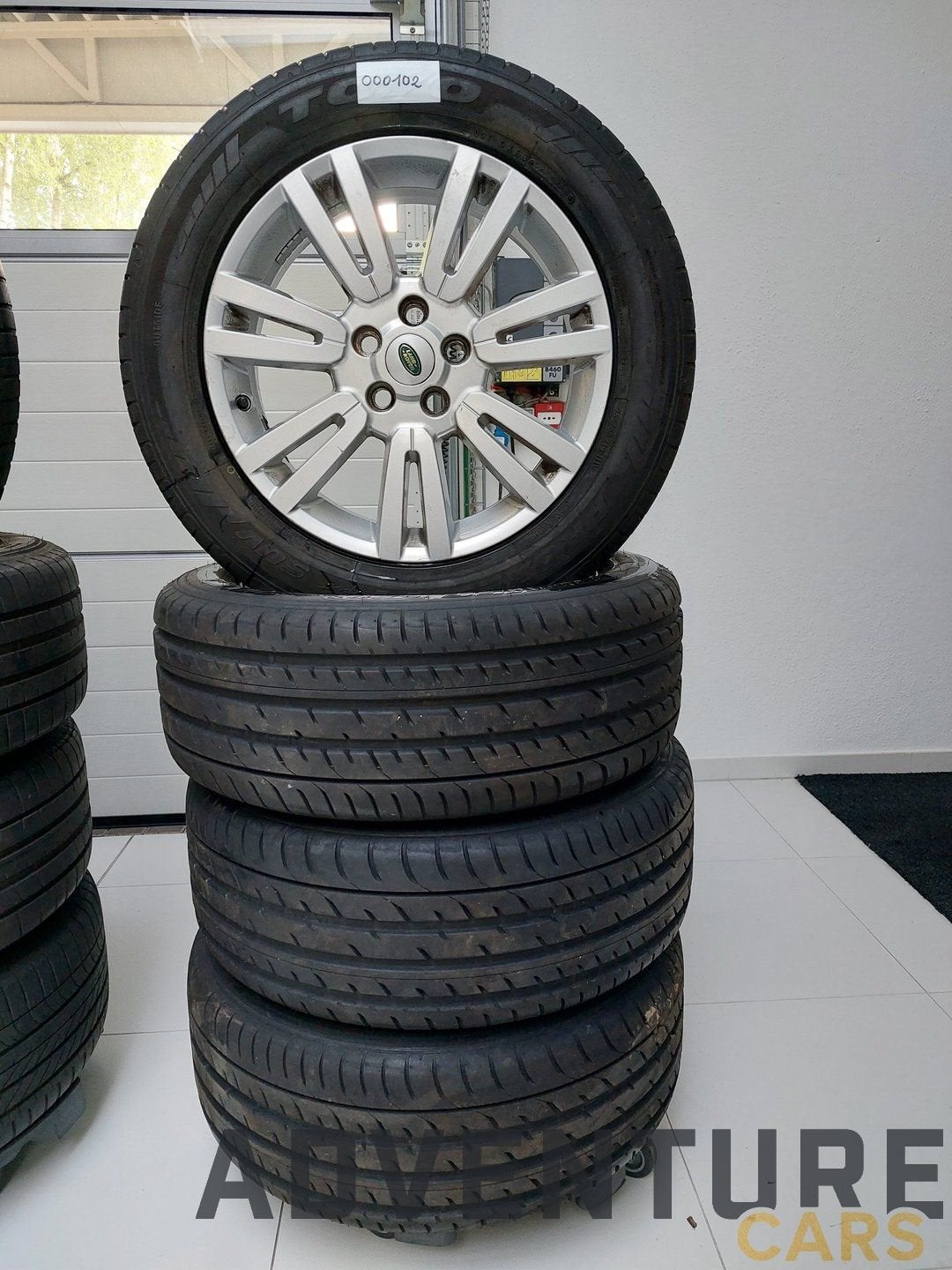 Discovery 3+4 255/55R19 111V, 19 inch, Gebruikt, 255 mm, -