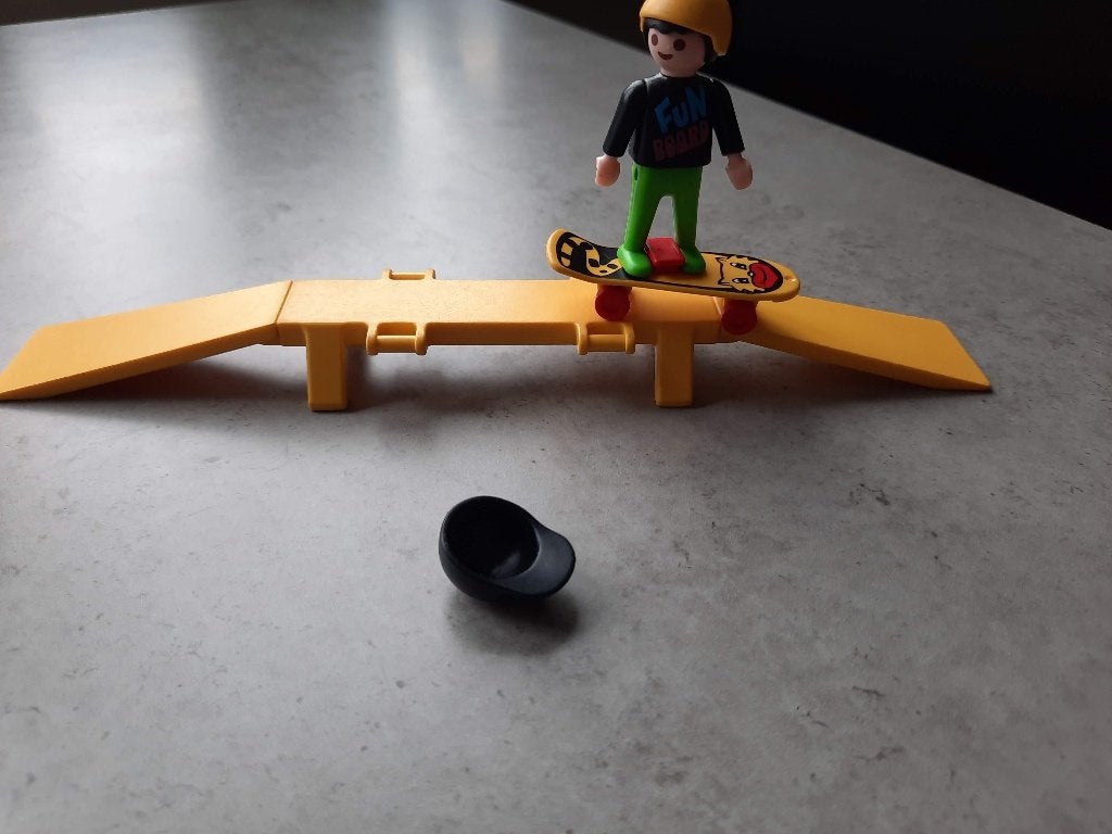 Playmobil onderdelen van set 3709: kinderen skateboard, Ophalen, Gebruikt, Losse onderdelen