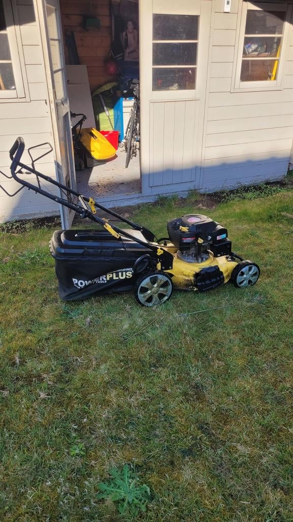Grasmachine 51 cm breed, Tuin en Terras, Grasmaaiers, Ophalen
