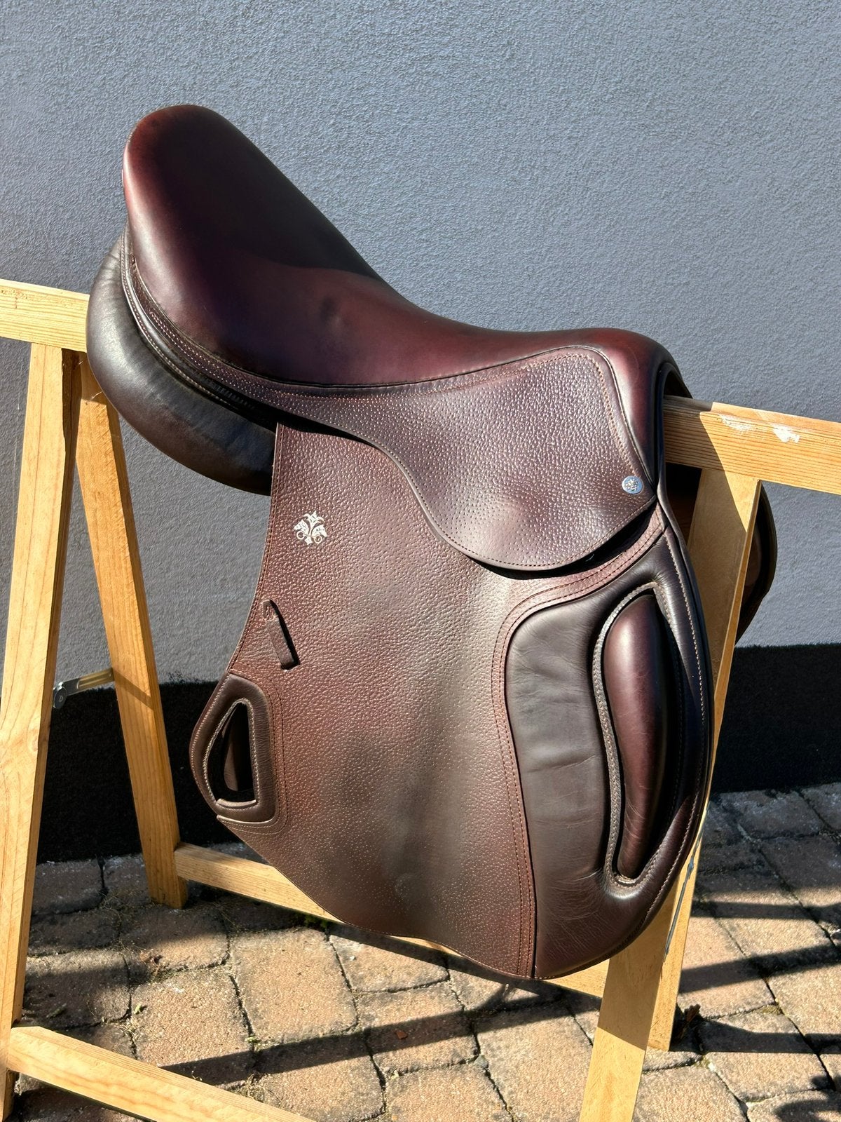Fleur de Lys, Animaux & Accessoires, Chevaux & Poneys | Selles, Enlèvement, Comme neuf
