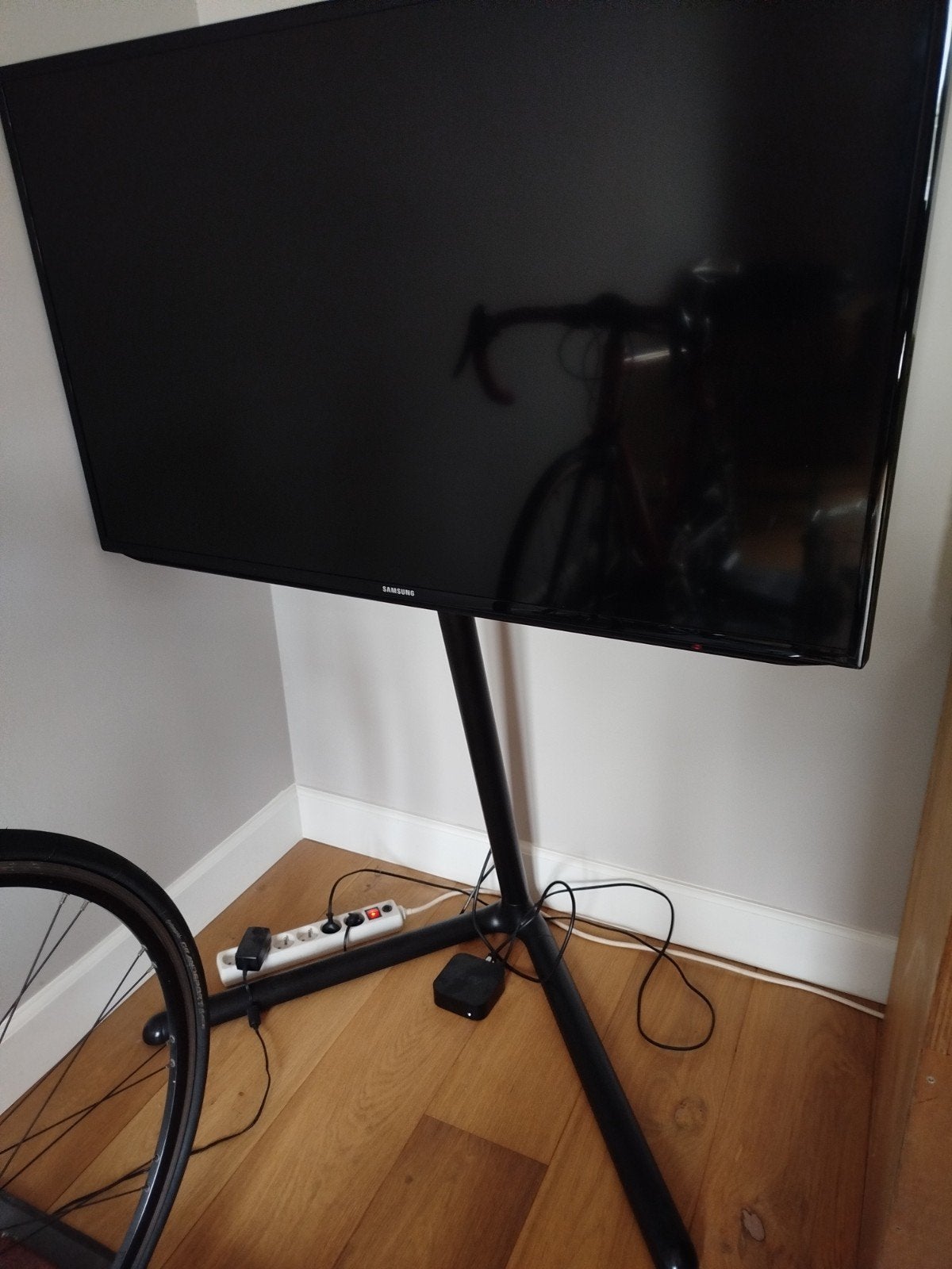Samsung tv 46 inch met Apple tv., TV, Hi-fi & Vidéo, Enlèvement