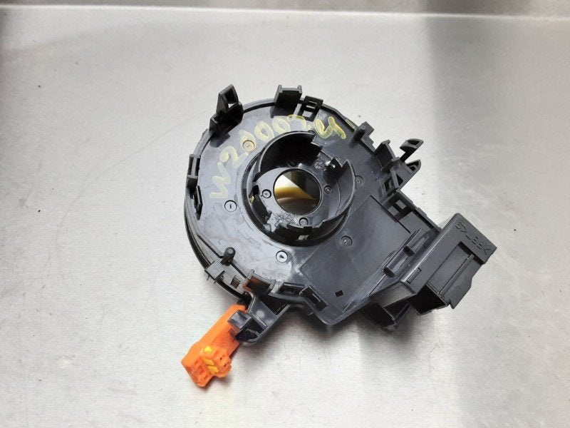 CONTACTEUR TOURNANT Toyota Aygo (B40) (01-2014/06-2018), Utilisé, Toyota