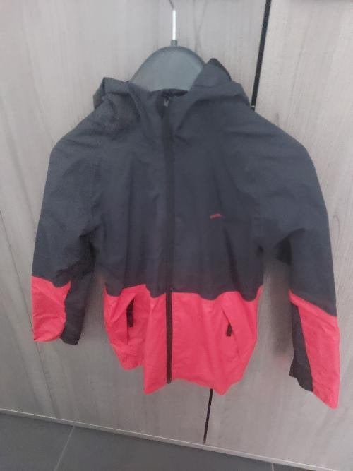kinderkledij regenjas 7-8 y, Ophalen, Zo goed als nieuw, Maat 128