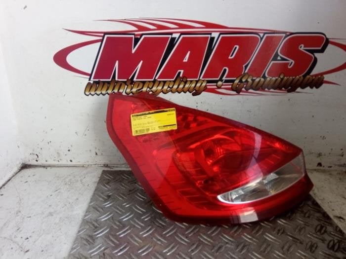 Feu arrière gauche d'un Ford Fiesta, -, -, 3 mois de garantie, -