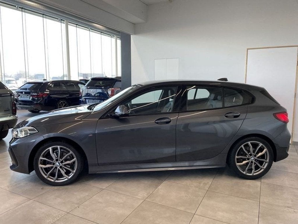 BMW Serie 1 M-Pack // Navi - Carplay - Airco, Auto's, Automaat, 1 Reeks, USB, 5 zetels