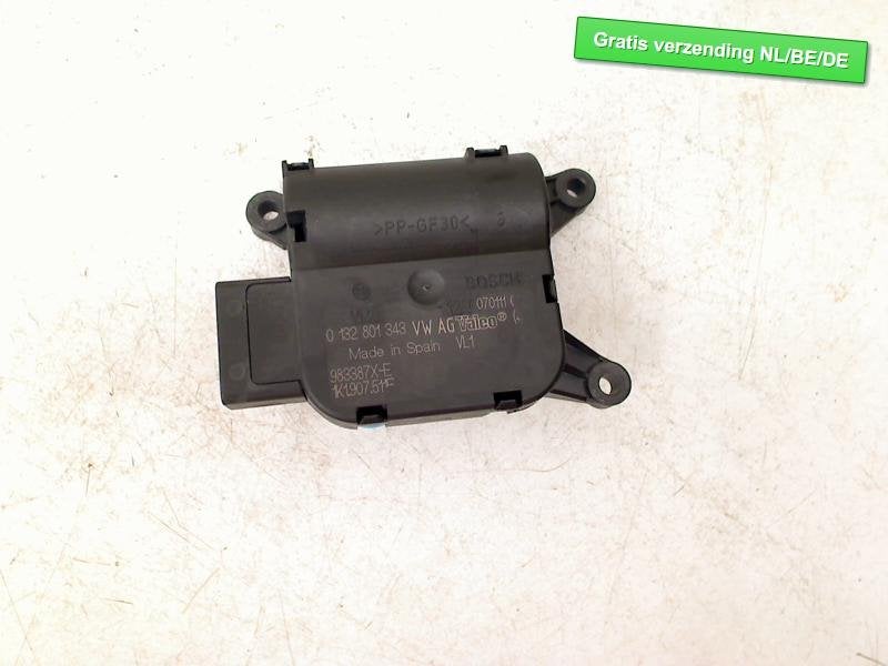 ACTIONNEUR MOTEUR VOLET CHAUFFAGE Golf VI (5K1) (1K0907511), Volkswagen, Valeo, Utilisé, 100, rue de Courcelles
75017  Paris, FR