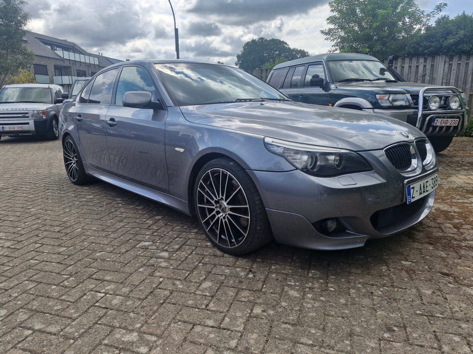 BMW 530D M-PACKAGE BJ 2007 FACELIFT COMPLET. OPTIONS GKVVK, Autos, Cuir, Argent ou Gris, Entreprise, Carnet d'entretien