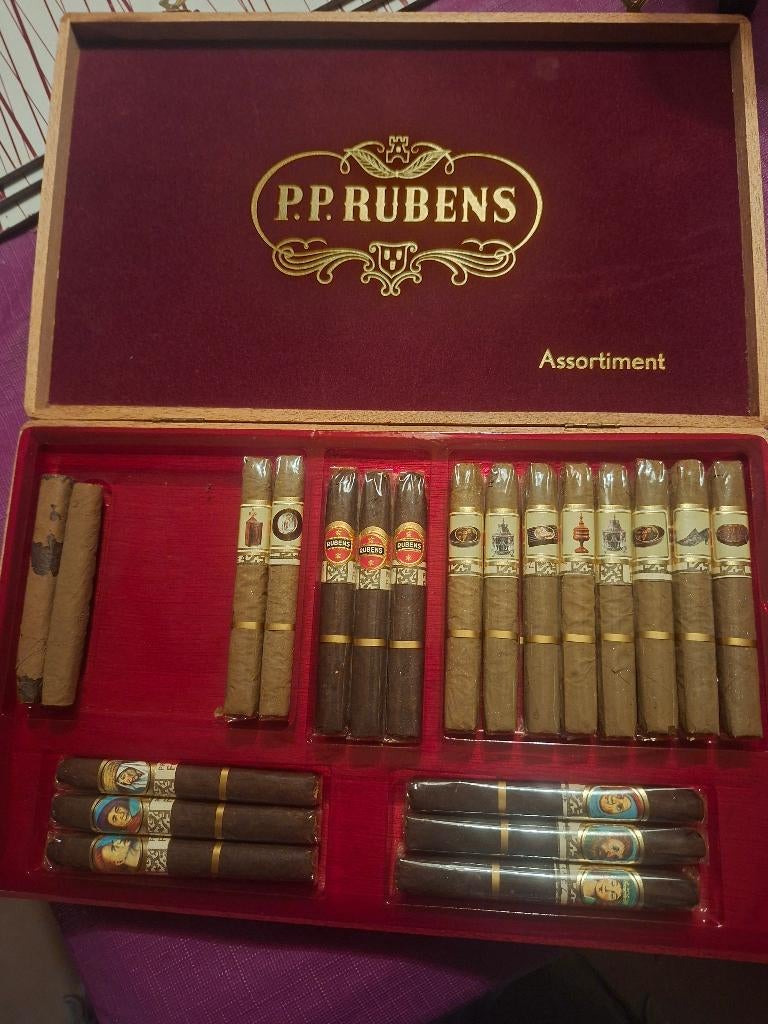 P.P Rubens vintage sigarenkist doos verzamel sigaren set, Verzamelen, Ophalen of Verzenden, Zo goed als nieuw, Overige typen