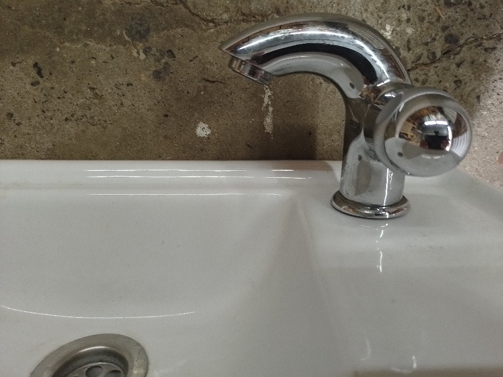Witte wc lavabo, Ophalen, Gebruikt, 50 tot 100 cm, Minder dan 25 cm