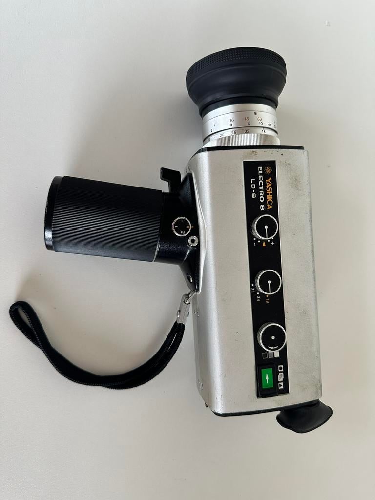 Vintage Yashica Electro 8 LD-6 filmcamera, Enlèvement, Utilisé, Autres marques