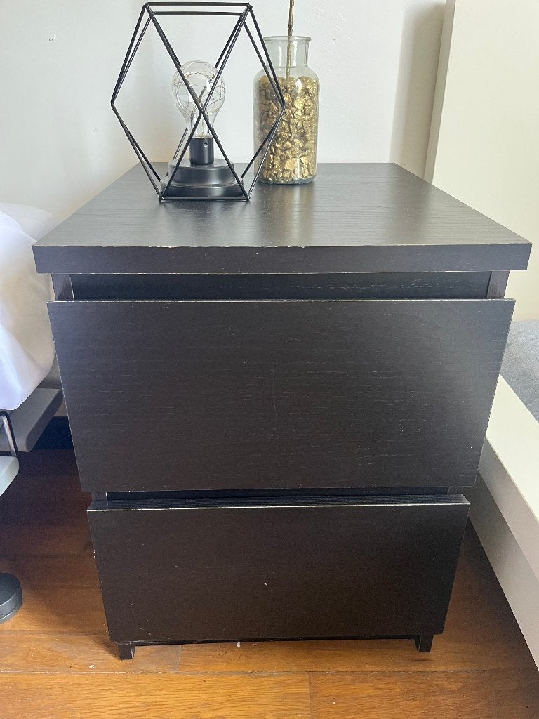 Table de chevet, Enlèvement, Utilisé