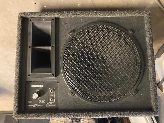 muziek boxen, Gebruikt, 60 tot 120 watt, Front, Rear of Stereo speakers, Ophalen