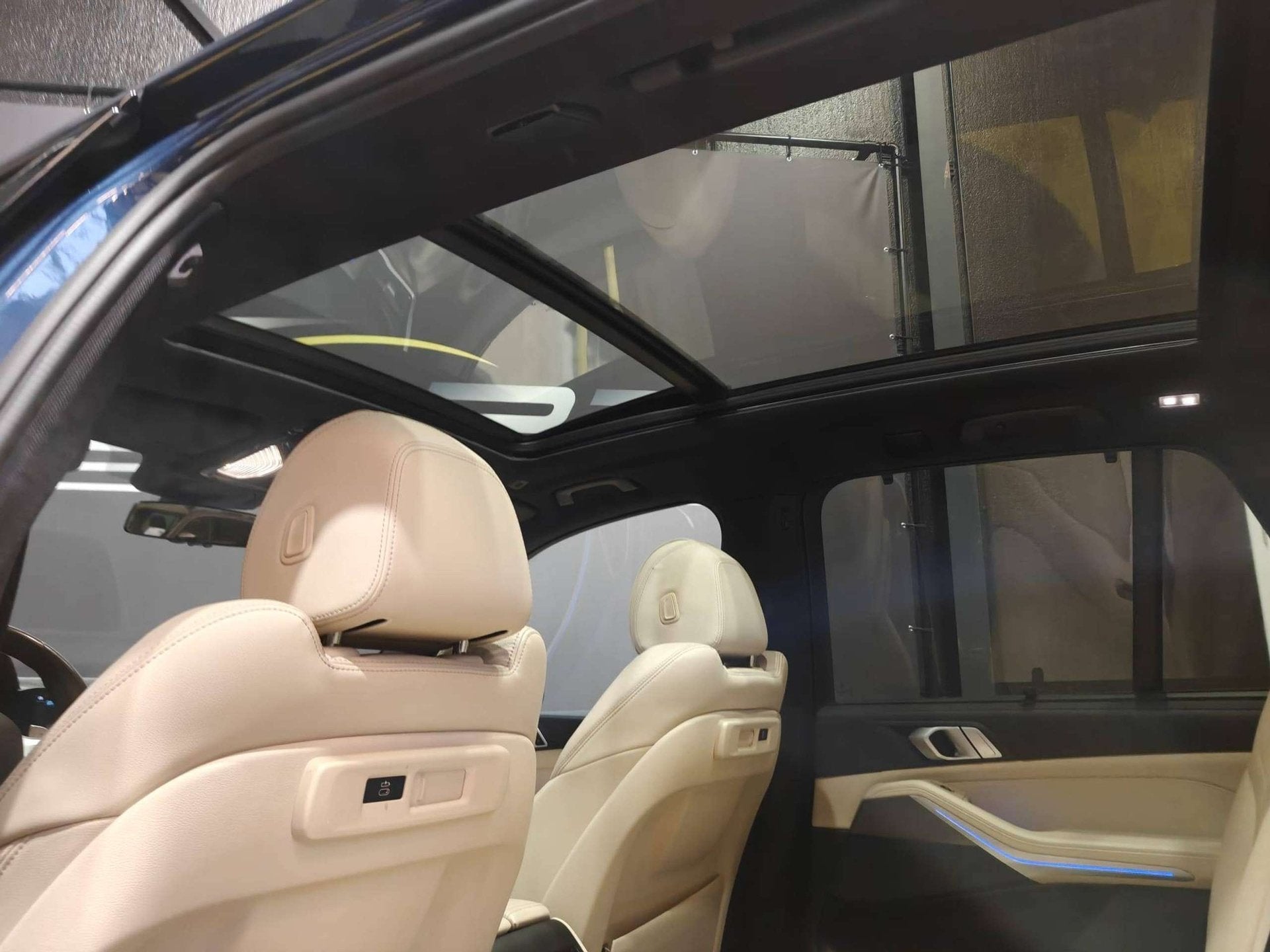 BMW X5 xDrive 3.0D MHEV 7-zit M-pack/Pano/HUD/Keyless/Dodeho, Auto's, Automaat, Dealer onderhouden, Gebruikt, 2993 cc