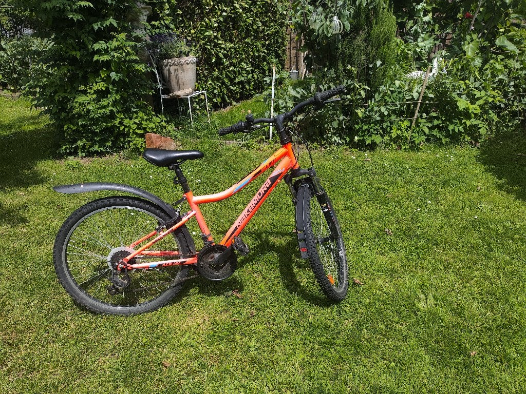 Nakamura Cliff mountainbike 9-12 jaar, Fietsen en Brommers, Ophalen, 24 inch, Velgrem, Versnellingen