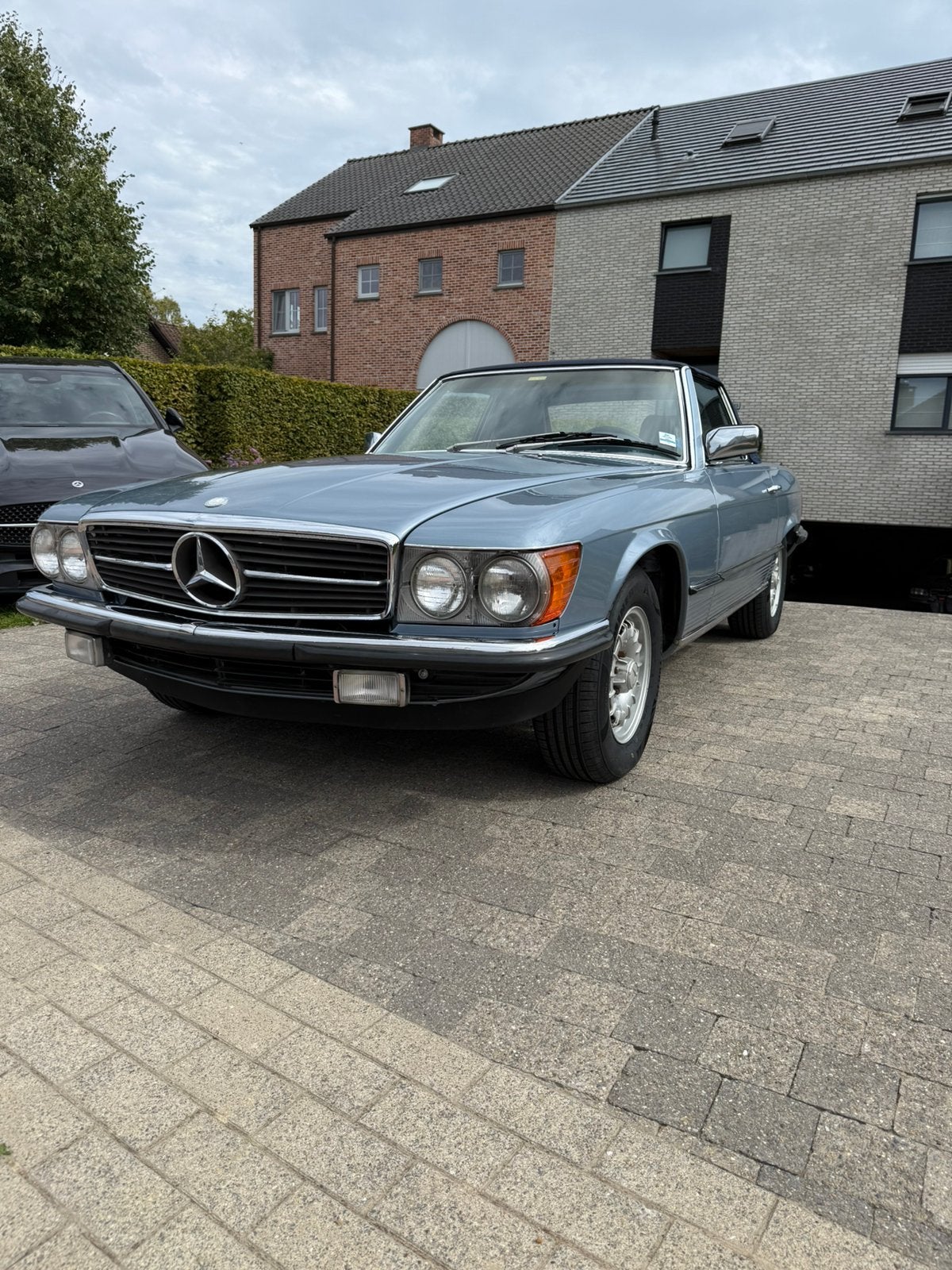 Mercedes 380sl w107, Autos, Oldtimers & Ancêtres, Particulier, Mercedes-Benz, Essence, Cabriolet, 2 portes, Automatique, Bleu