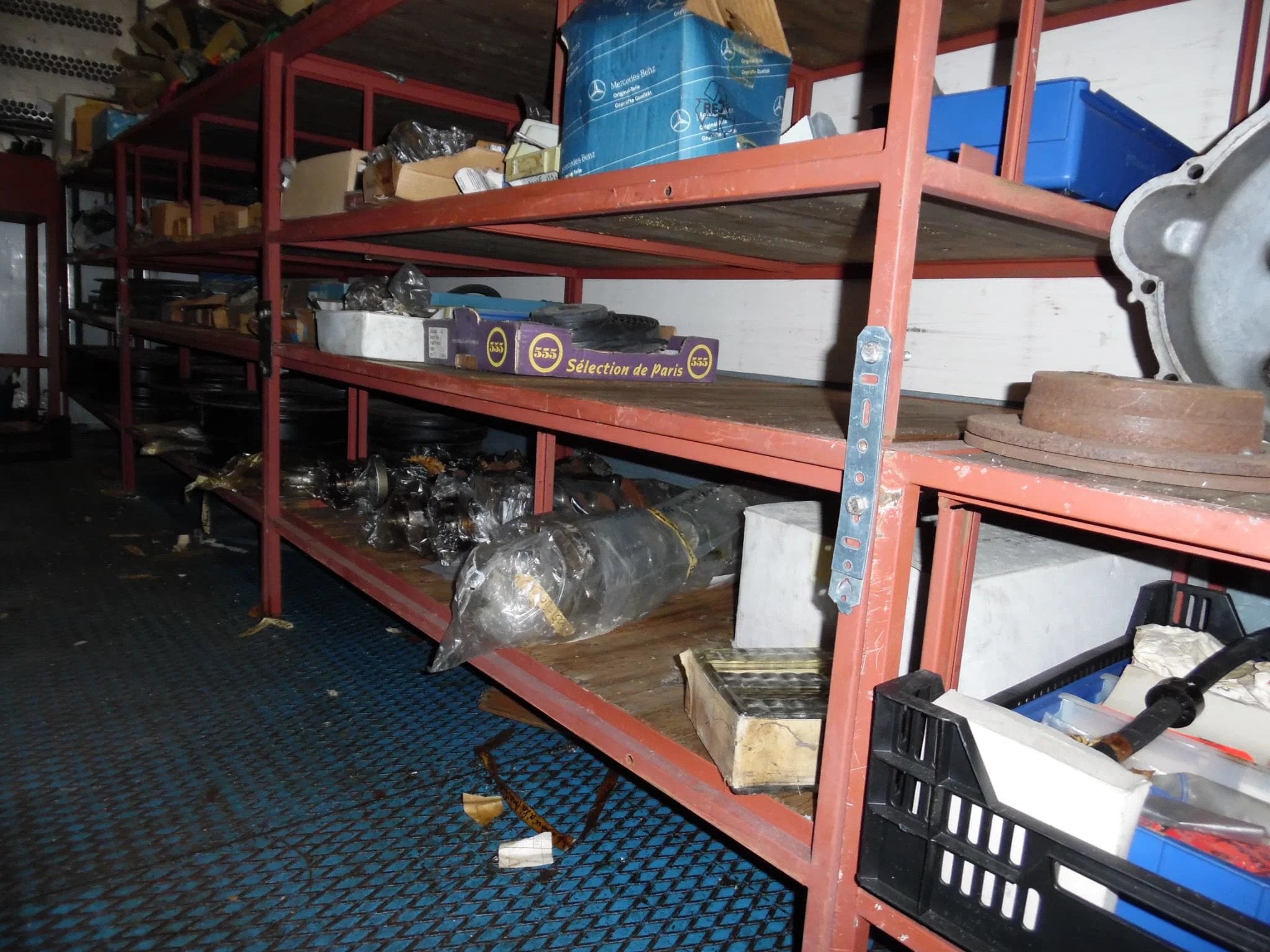 Mercedes-Benz 190 W123 W124 W201 SPARE PARTS REVISED, foto 7