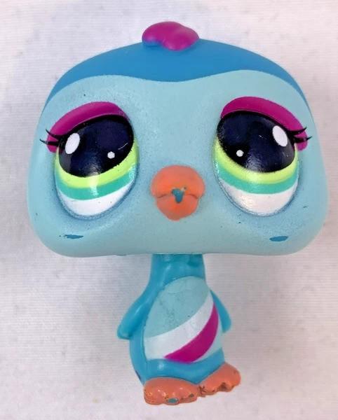 Littlest Pet Shop Hasbro LPS #2168 Pinguïn Figuur Blauw Roze, Verzamelen, Poppetjes en Figuurtjes, Verzenden, Zo goed als nieuw