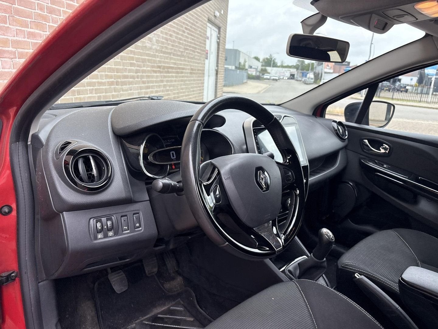 Renault Clio Estate 1.5 dCi ECO Expression | Climate | Cruis, Autos, Rouge, Achat, Entreprise, Boîte manuelle