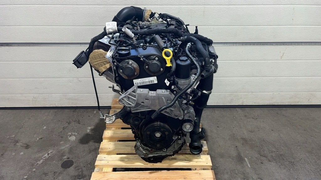 Moteur CZPB Complet SUPERB T-ROC Q2 SEAT PASSAT SKODA, Envoi, Utilisé, Skoda