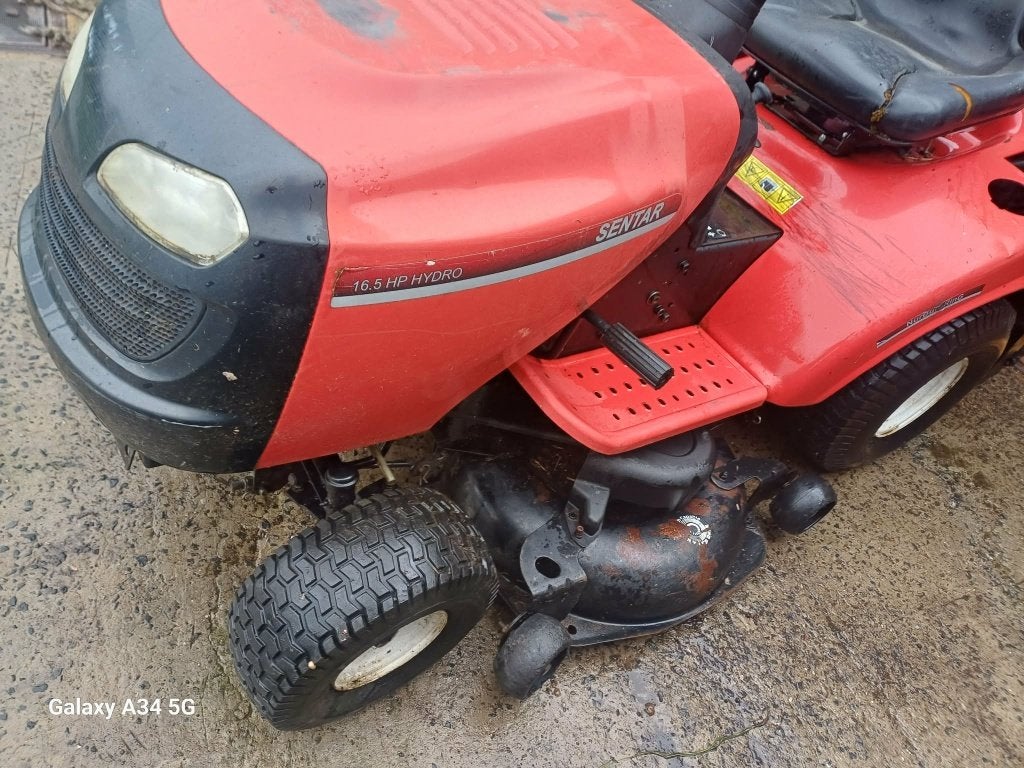 Tracteur tondeuse sentar pour pièces ou bricoleur, Enlèvement, Utilisé, Démarrage électrique, 90 à 120 cm
