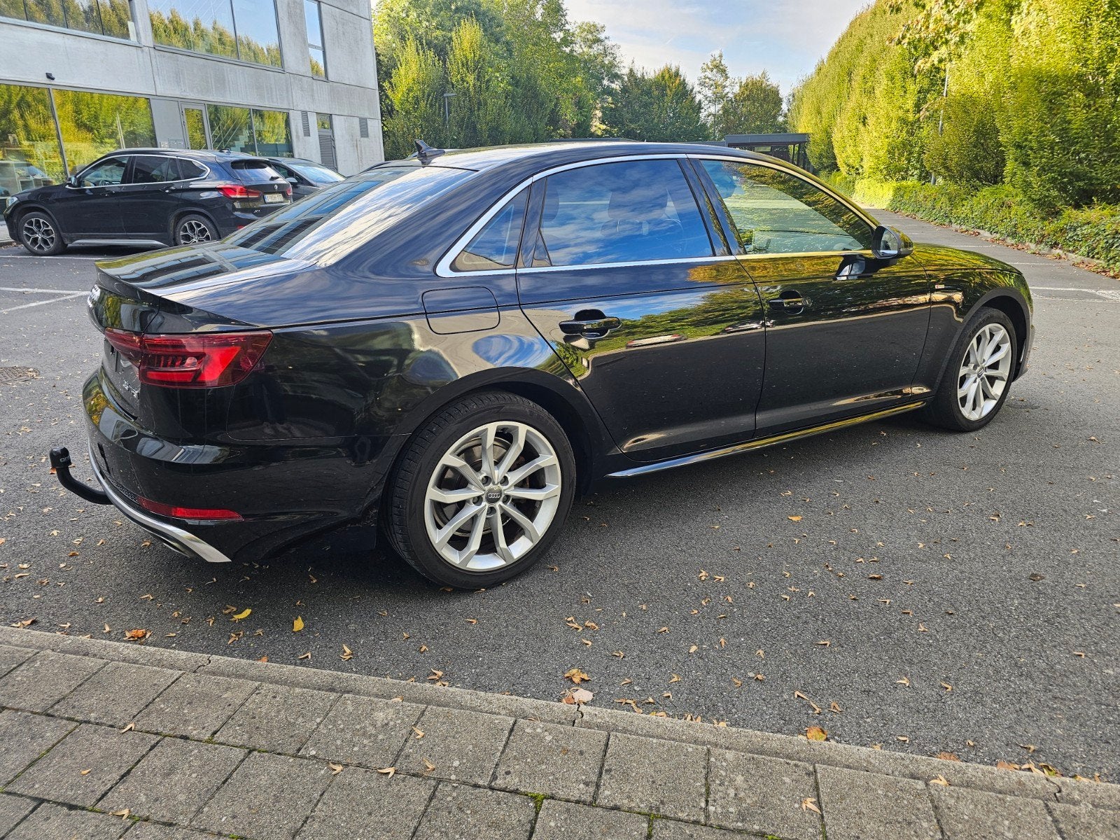 audi A4 2.0tfsi automaat, Auto's, 4 cilinders, A4, Zwart, Bedrijf