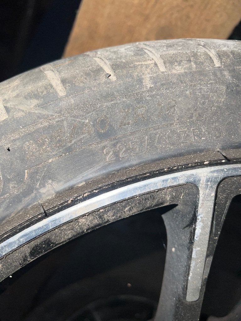 Velgen en banden voor Mercedes 180, Ophalen, Banden en Velgen