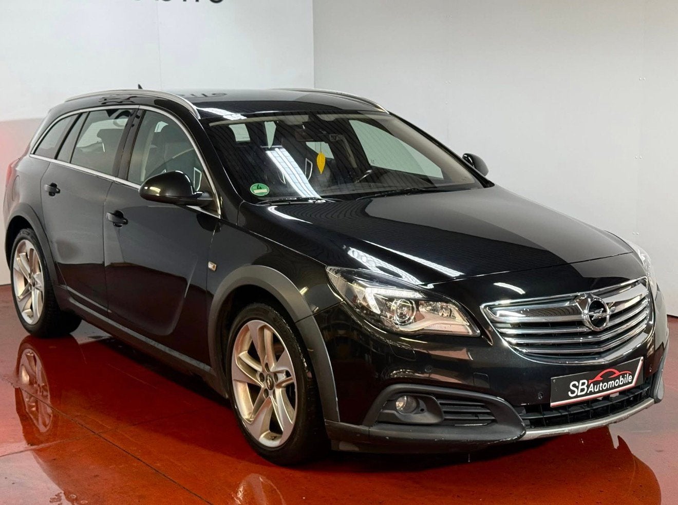 Opel Insignia OPC 2.0 CDTi BiTurbo 4x4/BI-XENON/GARANTIE, Euro 5, 143 kW, Entreprise, 5 portes