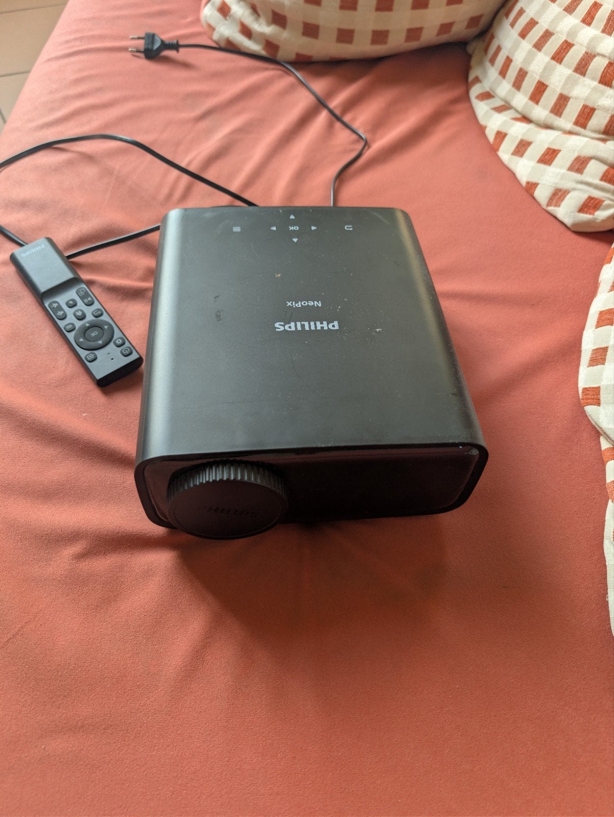 vidéo projecteur+toile de projection, TV, Hi-fi & Vidéo, Enlèvement