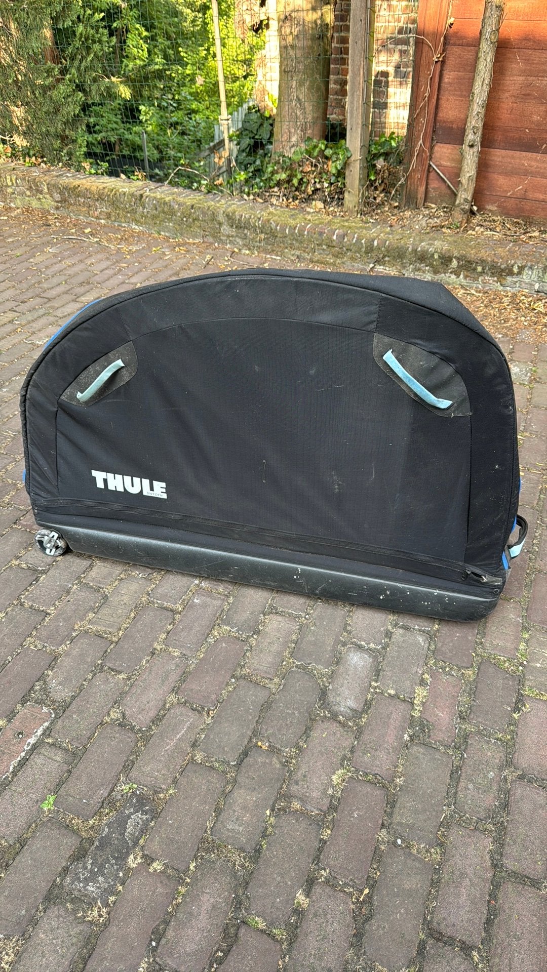 Valise de transport pour vélo Thule Roundtrip, Vélos & Vélomoteurs, Accessoires vélo | Autres Accessoires de vélo, Comme neuf