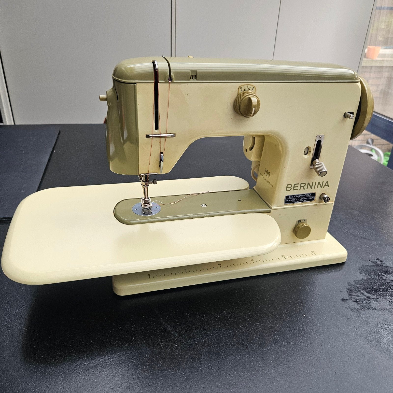 Bernina 700, vintagemodel, werkt perfect. Topmachine, Enlèvement, Utilisé, Machine à coudre, Bernina