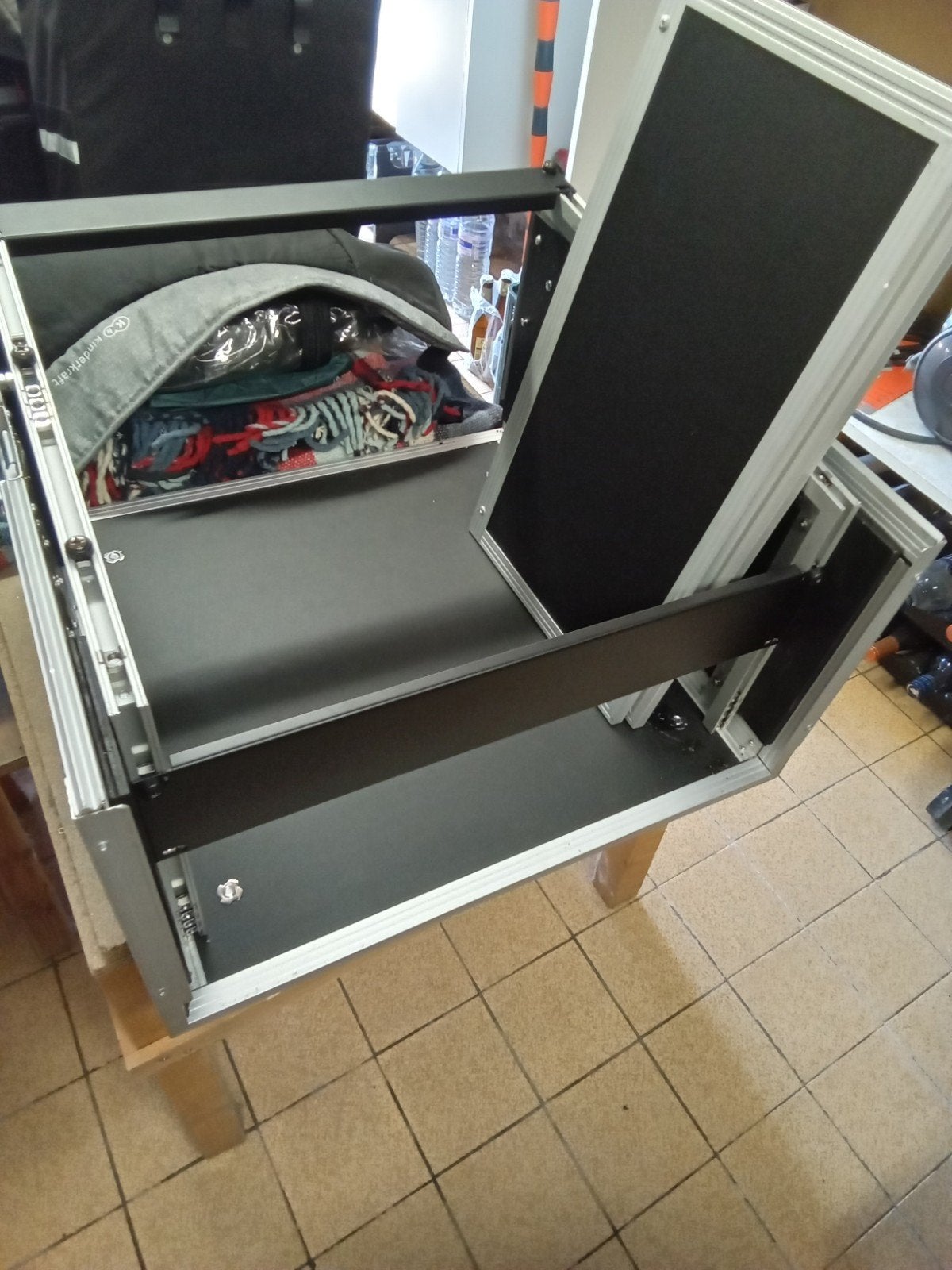 Flightcase, Muziek en Instrumenten, Ophalen, Flightcase