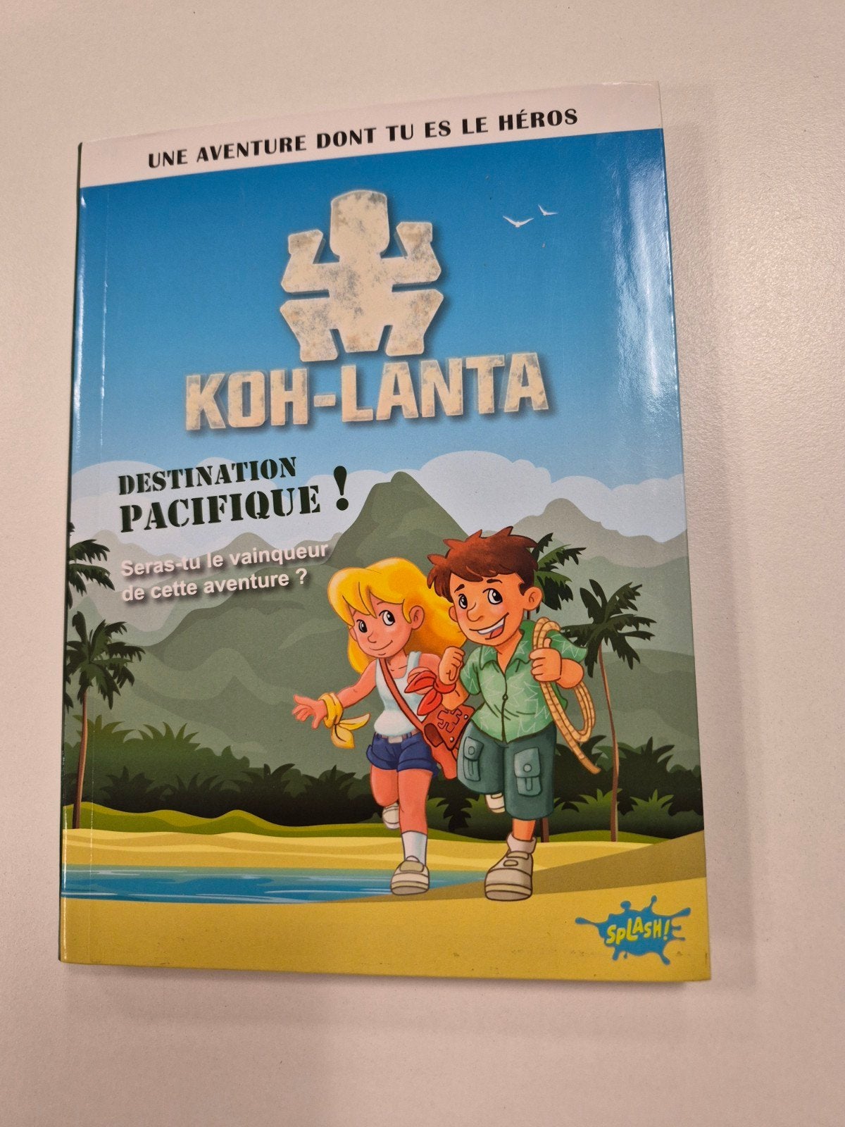 Livre "Koh Lanta: une aventure dont tu es le heros" Tome 2, Livres, Enlèvement ou Envoi, Utilisé, Fiction général