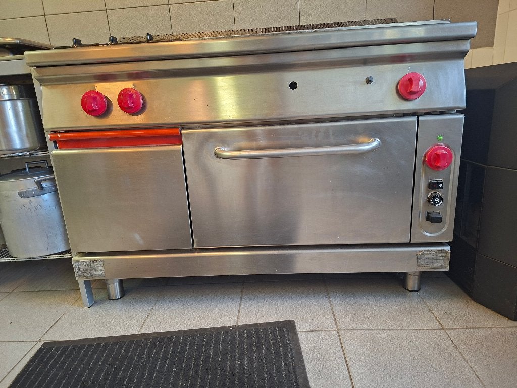 Professioneel ERYLANDS gasfornuis + oven  2 branders werkend, Ophalen, Gebruikt, Fornuis, Frituur en Grillen