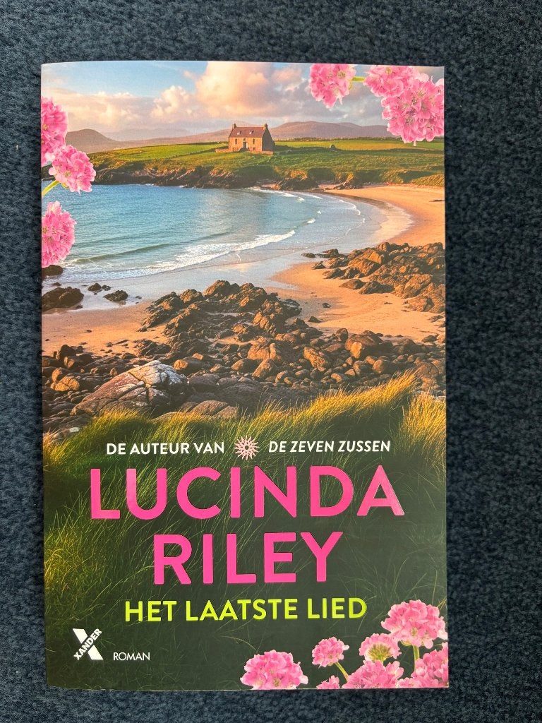 Het laatste lied - Lucinda Riley, Ophalen of Verzenden, Zo goed als nieuw, Lucinda Riley