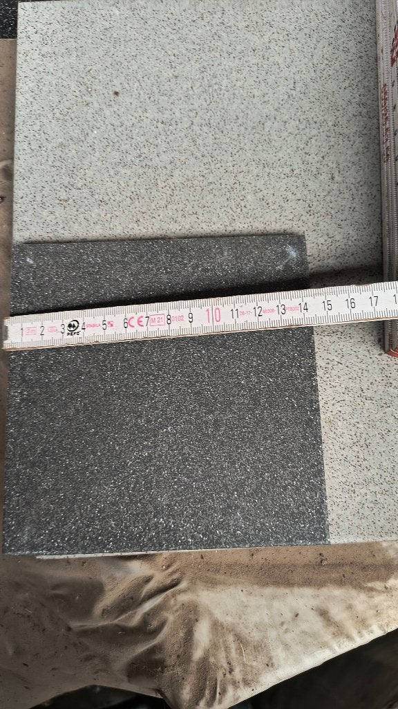 vloertegel donker gespikkeld, Bricolage & Construction, Planches & Dalles, Neuf, Dalles, Pierre ou Argile, Moins de 50 cm, 10 à 30 cm
